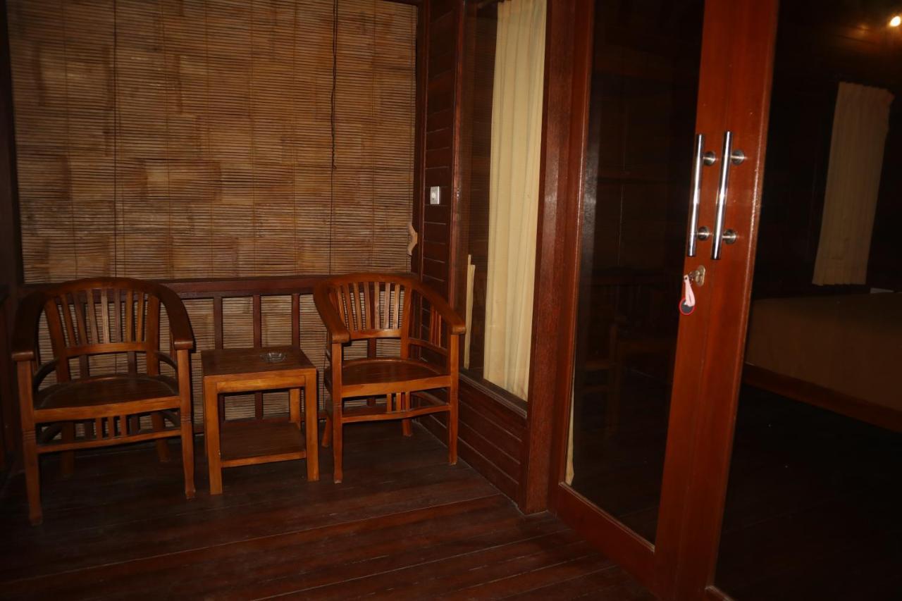 Svaha Nusa Guest House Lembongan Exterior foto