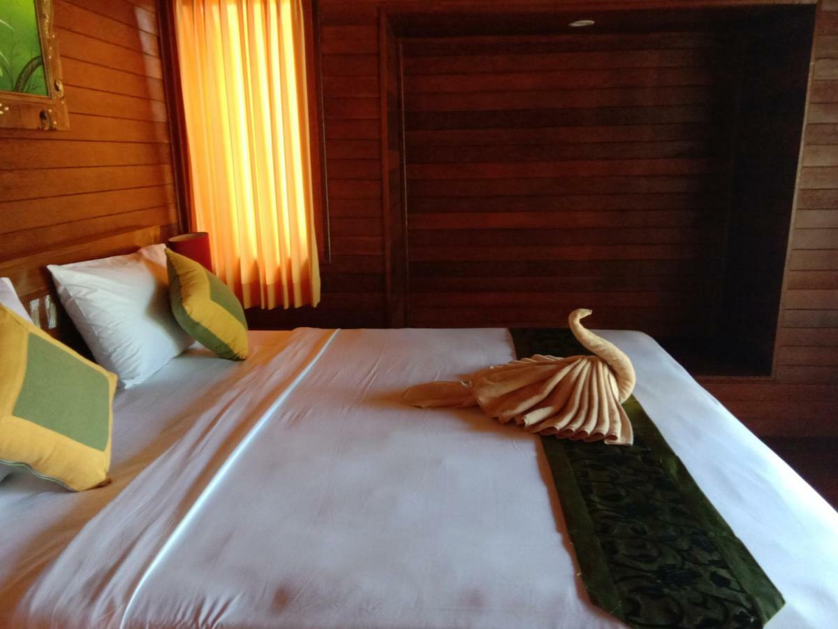 Svaha Nusa Guest House Lembongan Exterior foto