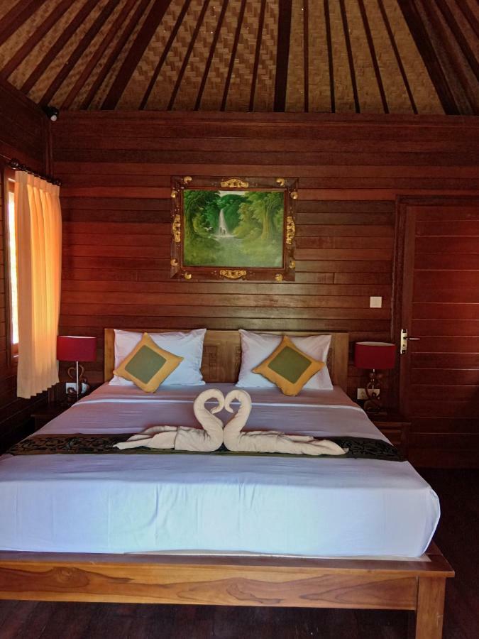 Svaha Nusa Guest House Lembongan Exterior foto