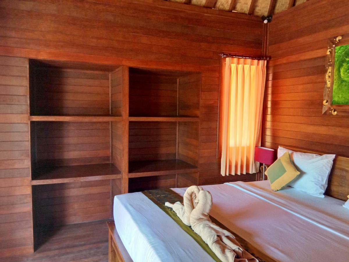 Svaha Nusa Guest House Lembongan Exterior foto