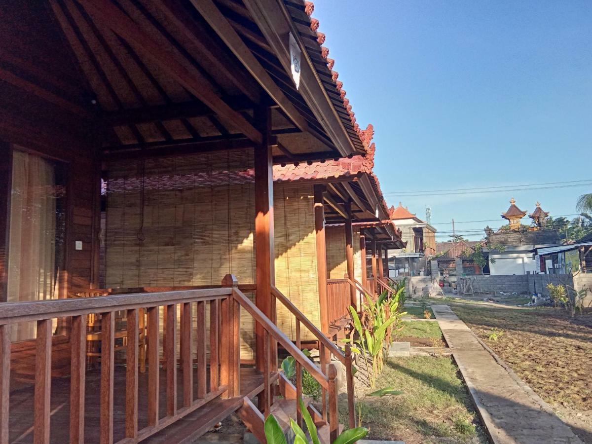 Svaha Nusa Guest House Lembongan Exterior foto