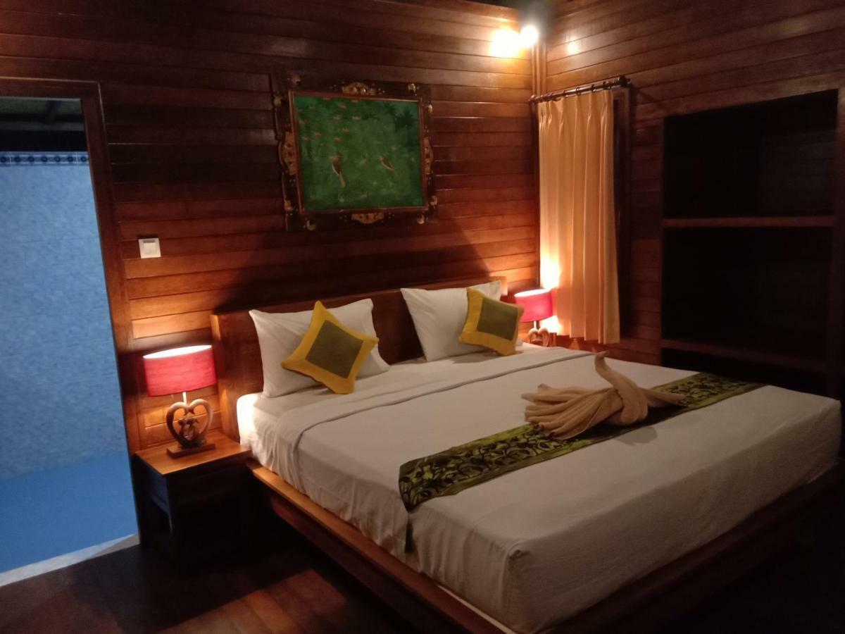 Svaha Nusa Guest House Lembongan Exterior foto