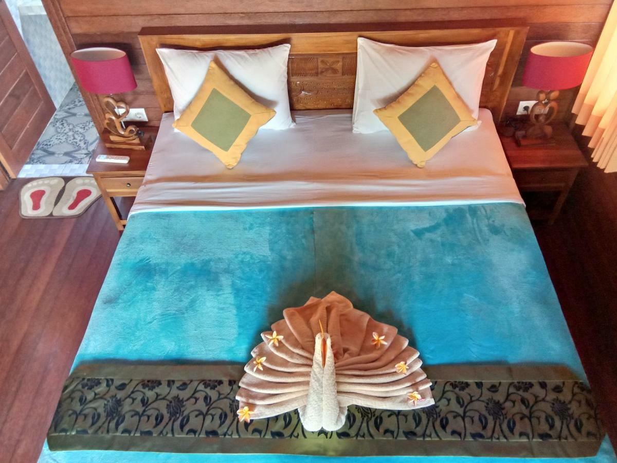 Svaha Nusa Guest House Lembongan Exterior foto